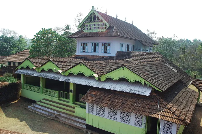 مساجد تعليمية في المناطق الريفية